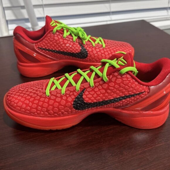 Zoom Kobe 6 Protro 'Reverse Grinch' - Picture 1 of 5